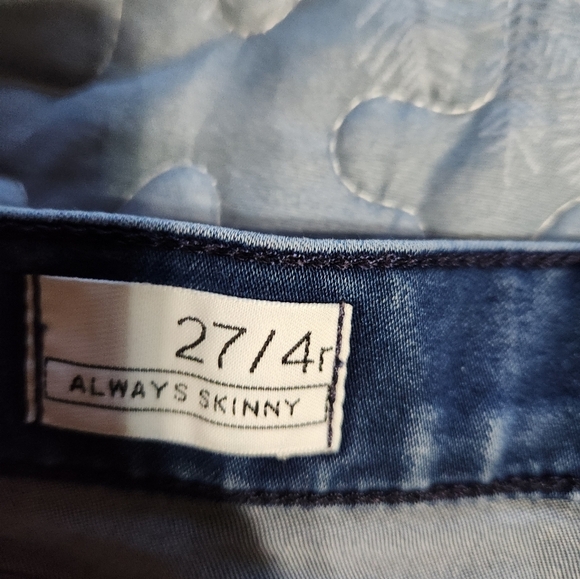 Womens 1969 gap jean - Picture 5 of 8